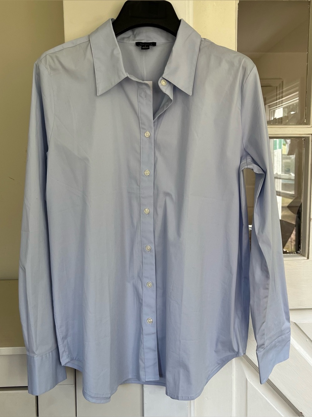Ann Taylor Women's Button Down Shirt